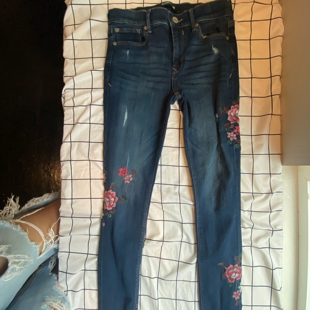 Skinny Dark Wash Embroidered Distressed Jeans
